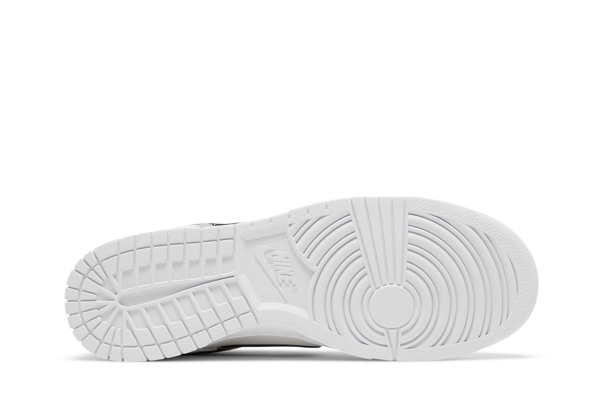 Кроссовки Nike Dunk Low 'Reverse Panda'