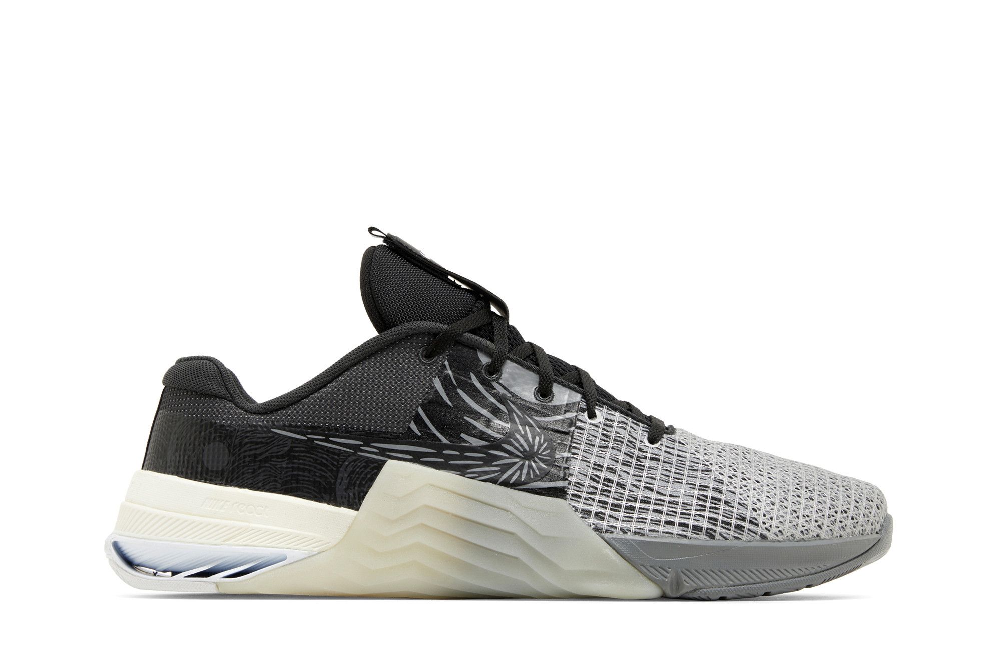 Кроссовки Nike Metcon 8 AMP 'Dark Smoke Grey'