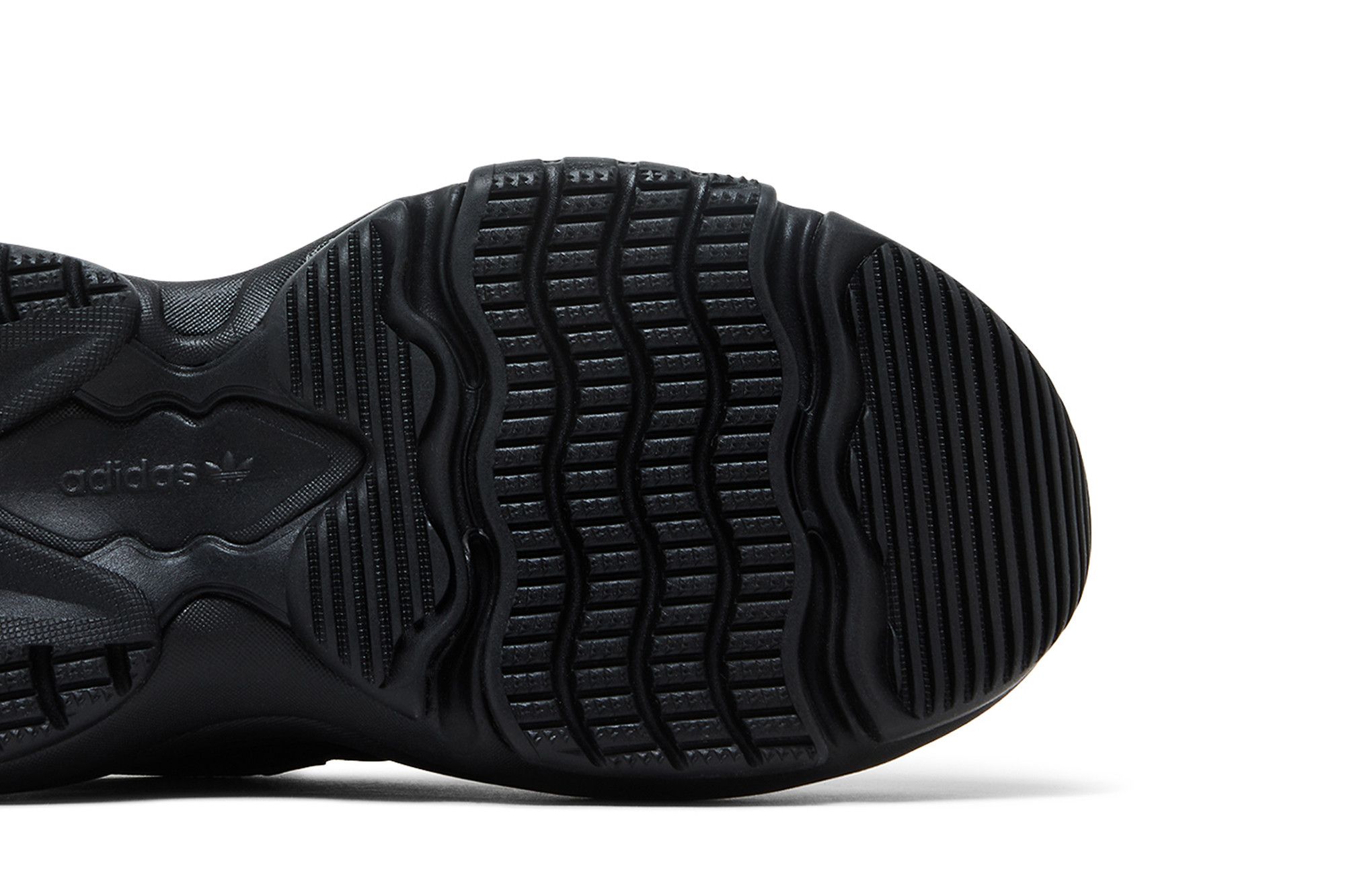 Кроссовки Wmns Ozgaia 'Core Black'