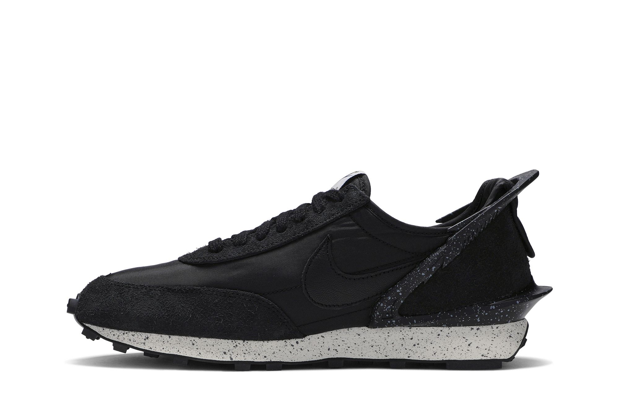 Кроссовки Undercover x Wmns Daybreak 'Black Sail'