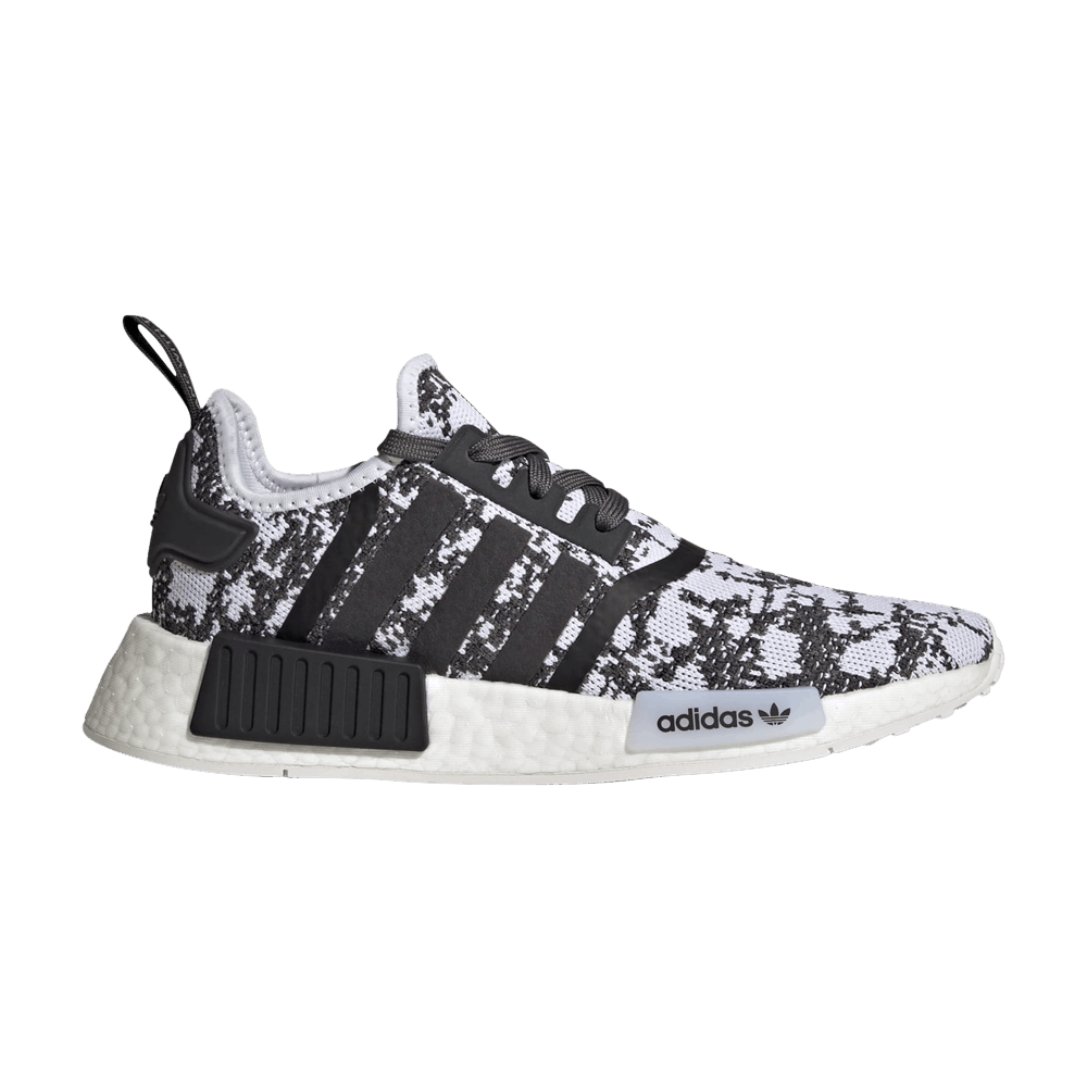 Кроссовки Wmns NMD_R1 'Grey Carbon Digi Camo'