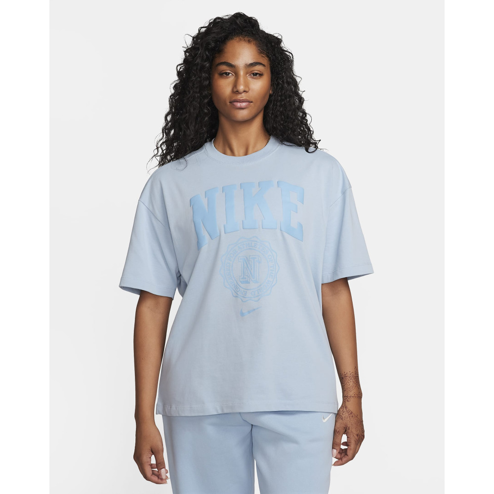 Light blue nike top hot sale