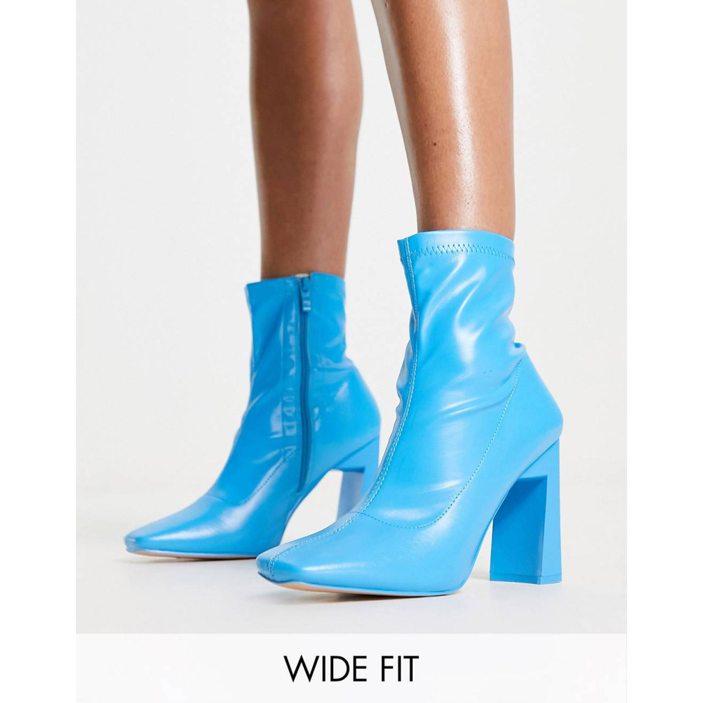 Wide fit patent ankle boots 2025