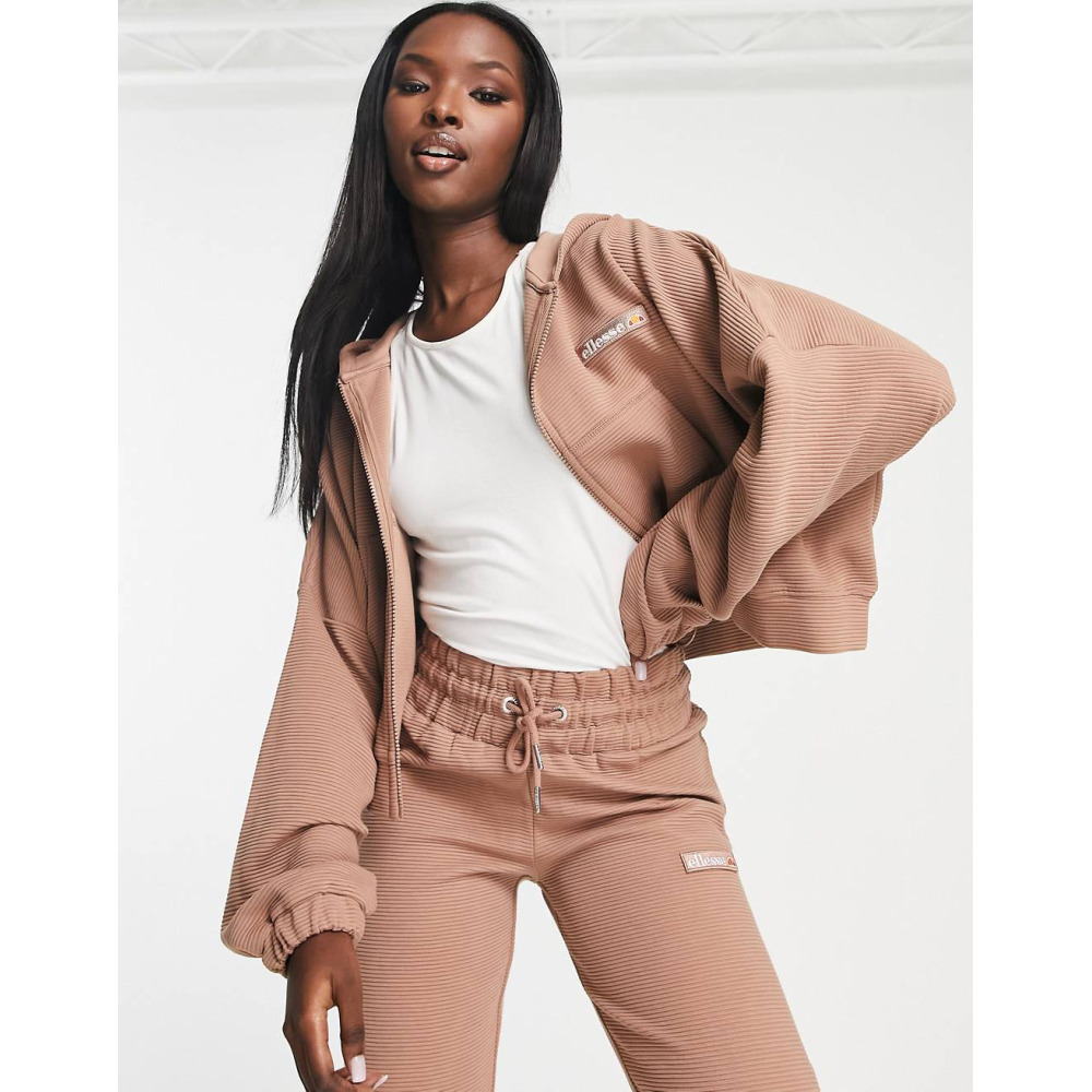 ellesse Campenelle cropped hoodie in brown Qwixit 5160