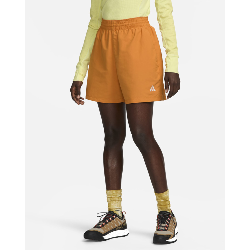 NikeLab Nike ACG Women s 5 Shorts Monarch Summit White Qwixit 7193