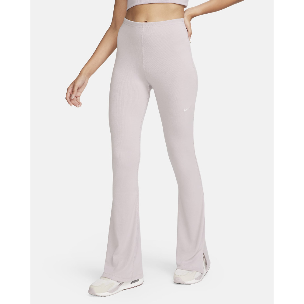Nike joggers tight store