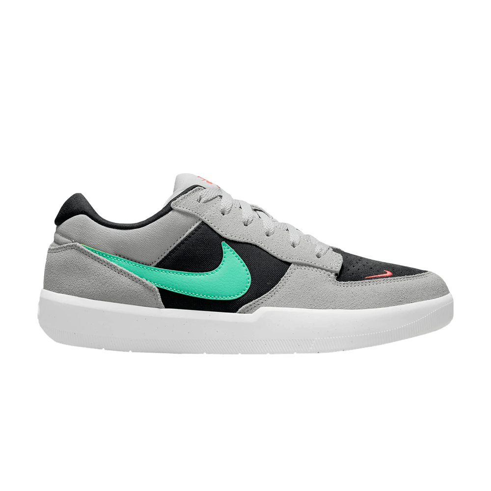 Menta nike 2025